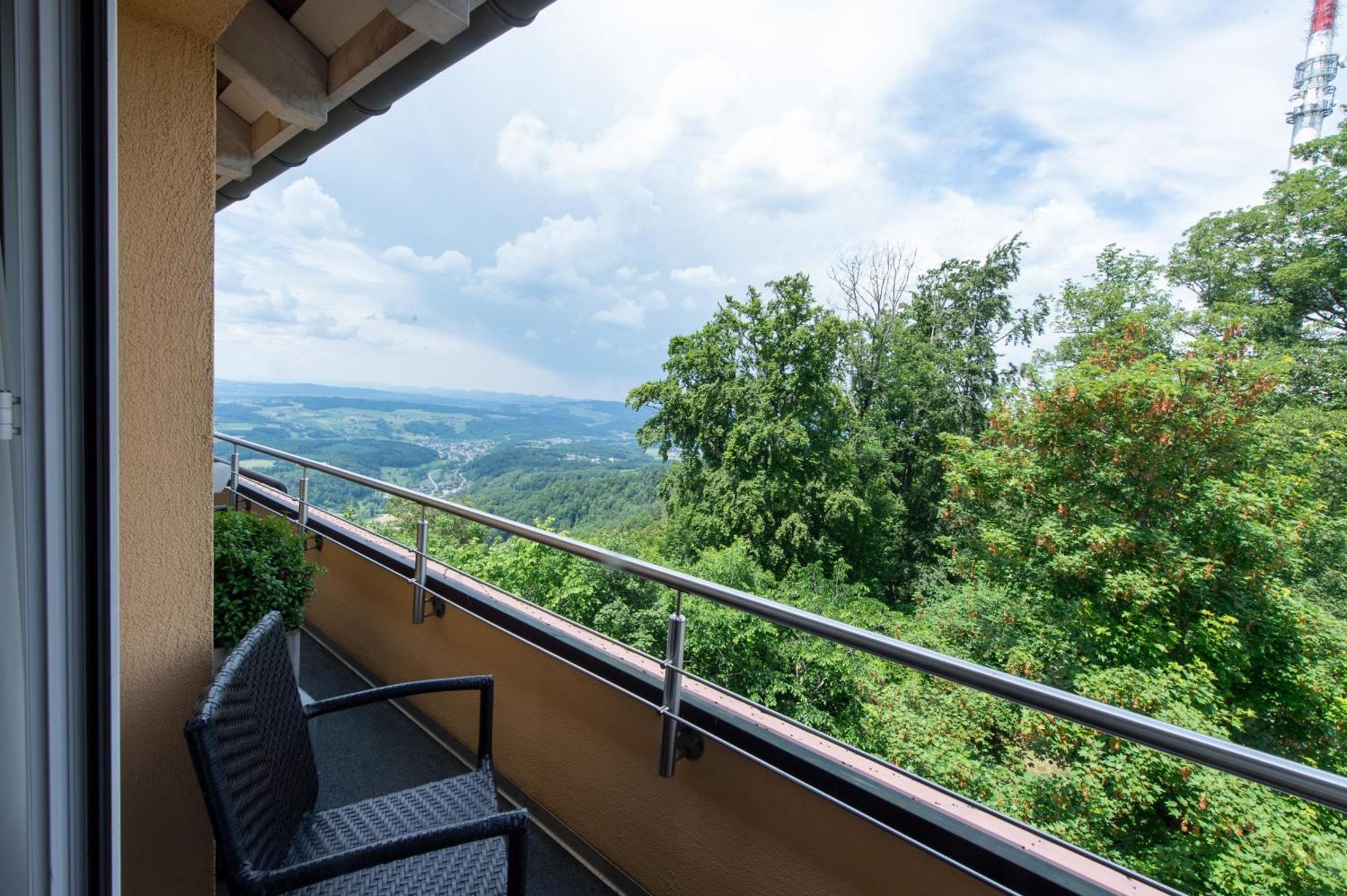 Hotel Uto Kulm Car-Free Hideaway In Zurich Bonstetten Exterior photo